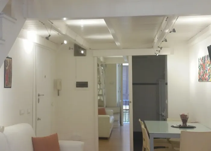 Assunta Domus 4* ローマ